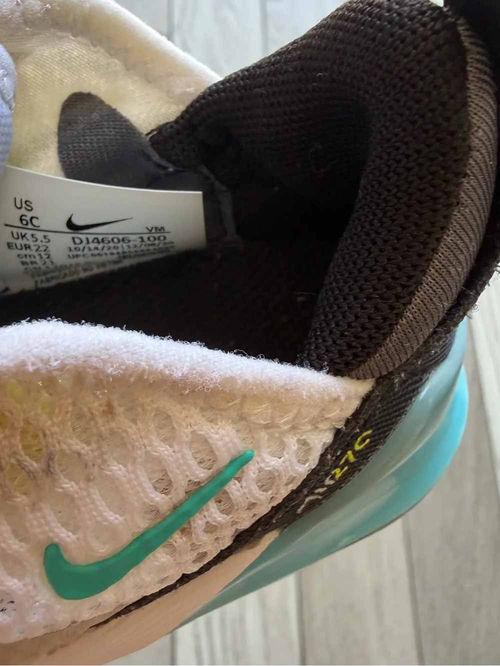 Nike Baby White & Teal Air 270 Slip-On Sneakers 6C